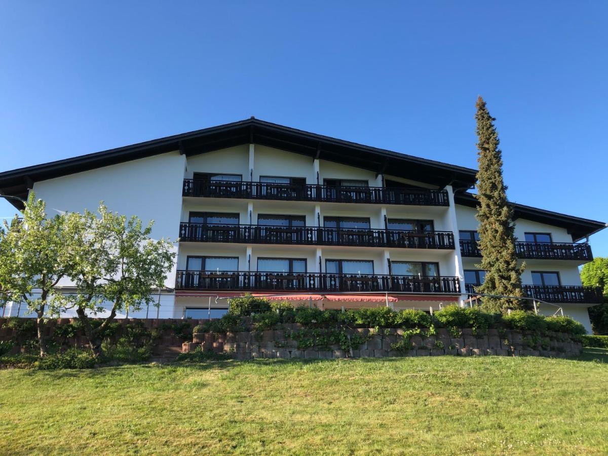 Landhotel Lortz Reichelsheim Exterior photo